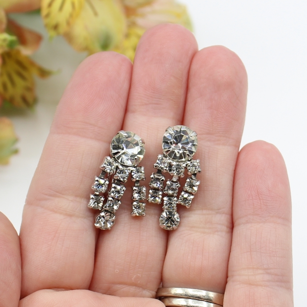 Vintage rhinestone dangle earrings - Picture 5 of 6